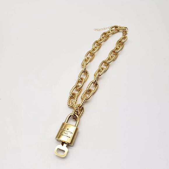 Authentic Louis Vuitton Lock & Key with Unbranded Gold Plated Chain Necklace - Picture 7 of 10